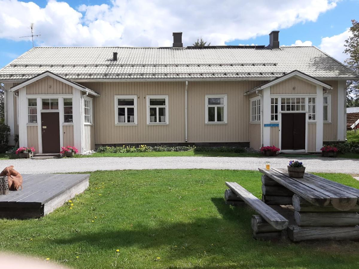 Ellilaen Kievari Toijala Kültér fotó