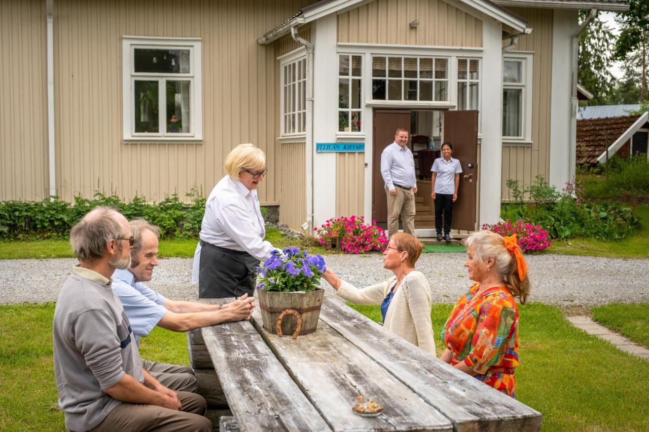 Ellilaen Kievari Toijala Kültér fotó
