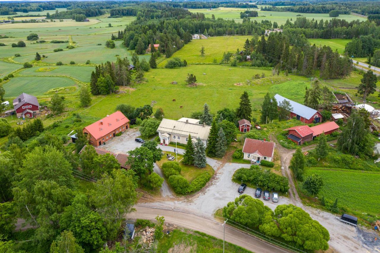 Ellilaen Kievari Toijala Kültér fotó